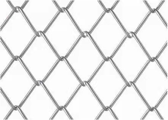 Cerca galvanizada mergulhada quente Mesh do elo de corrente 2.0-4.8mm para o campo de esporte