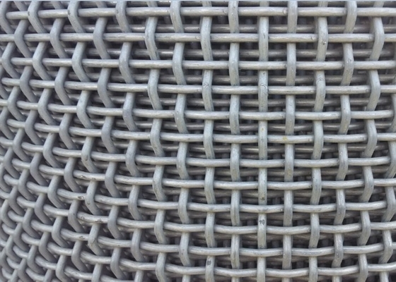 o aço 65mn frisou o fio Mesh Square Hole Length Customized para peneirar