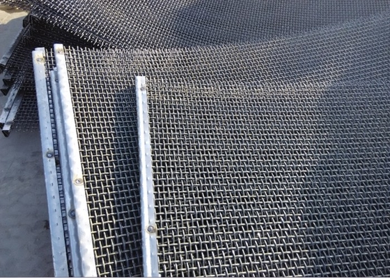 o aço 65mn frisou o fio Mesh Square Hole Length Customized para peneirar