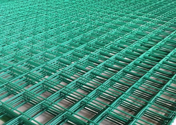 O PVC revestiu o fio soldado Mesh Panel Long Hole calibre de fio de 2,0 - de 4.0mm